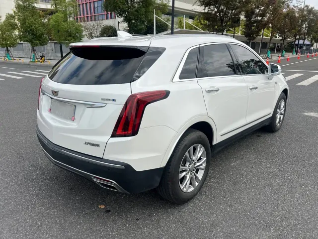 Cadillac XT5 — Фото автомобиля 6