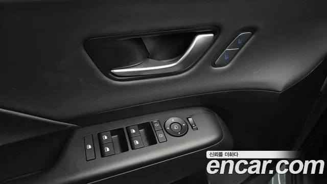 Hyundai Kona — Фото автомобиля 29