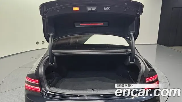 Genesis G80 RG3 — Фото автомобиля 23