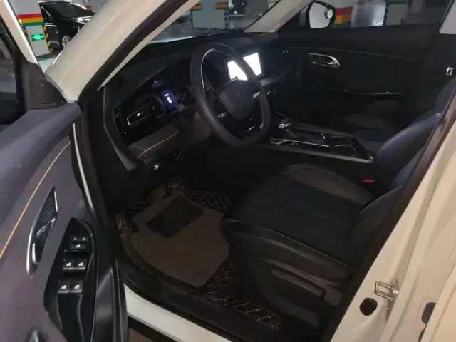 Changan X7 Plus — Фото автомобиля 12