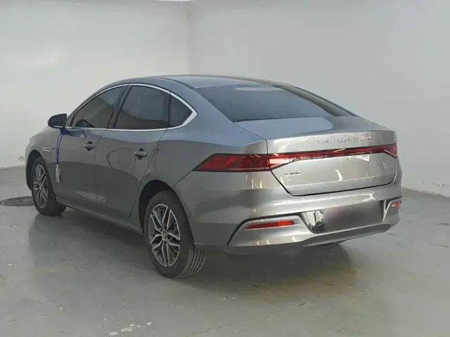 BYD Qin PLUS — Фото автомобиля 4