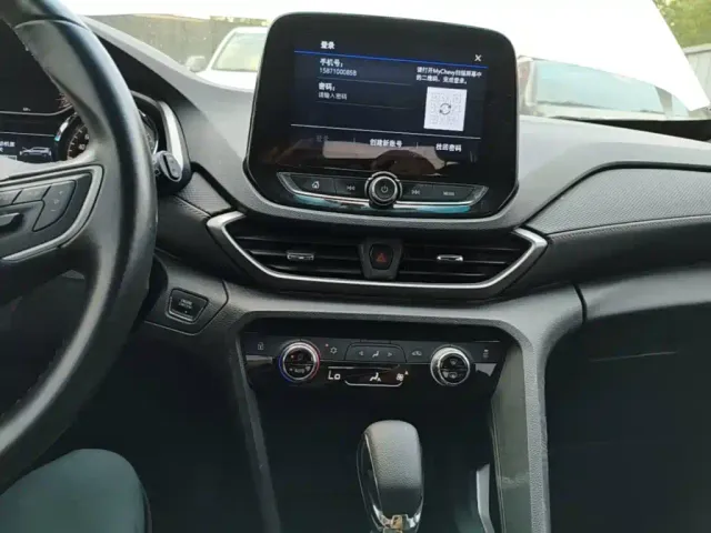 Chevrolet Orlando — Фото автомобиля 12