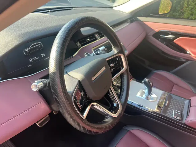 Land Rover Range Rover Evoque — Фото автомобиля 13