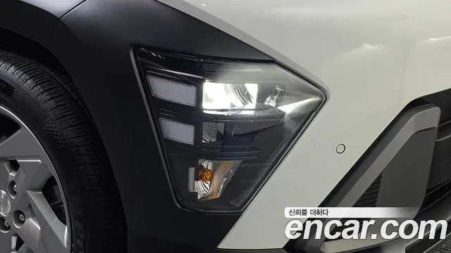 Hyundai Kona — Фото автомобиля 7