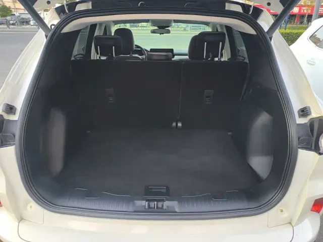 Ford Escape — Фото автомобиля 18