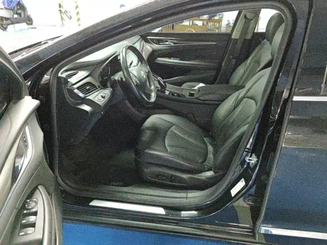 Buick LaCrosse — Фото автомобиля 9