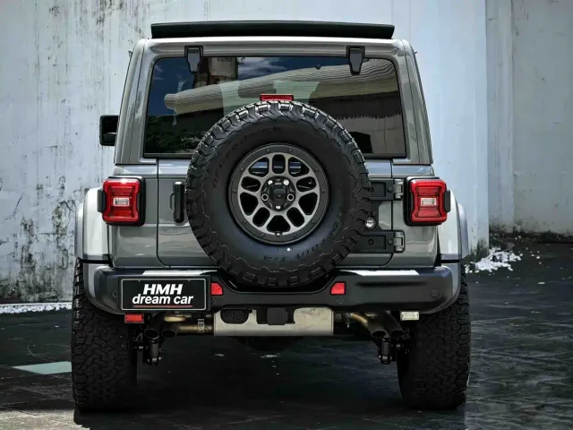 Jeep Wrangler — Фото автомобиля 4