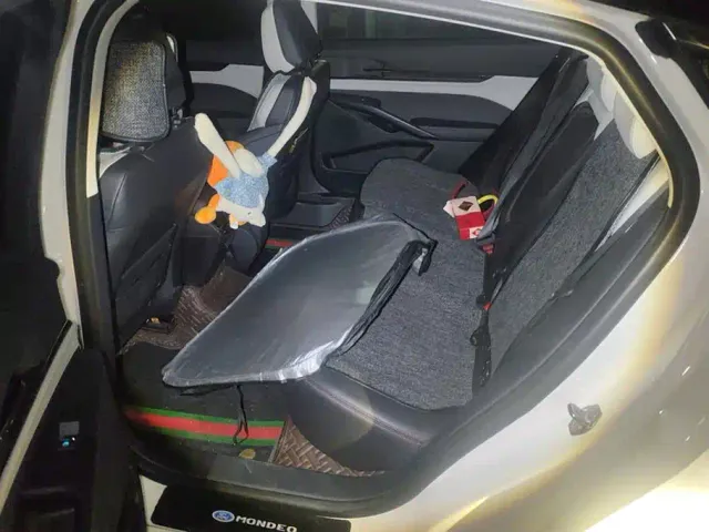 Ford Mondeo — Фото автомобиля 11
