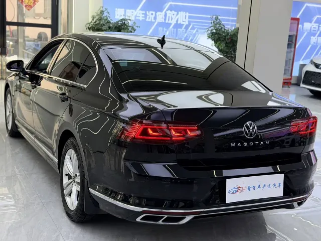 Volkswagen Magotan — Фото автомобиля 8