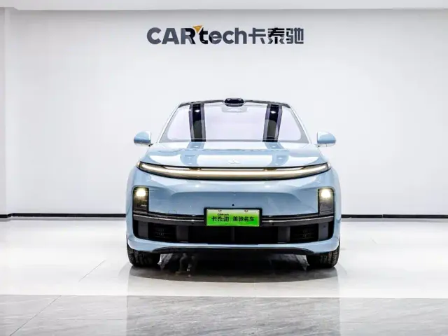 Li Auto L7 — Фото автомобиля 3