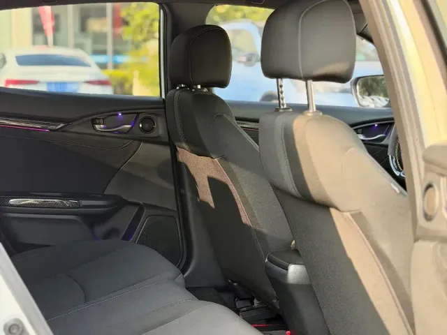 Honda Civic — Фото автомобиля 22