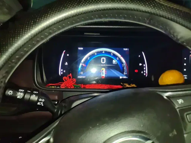 GAC Trumpchi M6 — Фото автомобиля 3