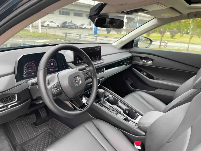 Honda Inspire — Фото автомобиля 4