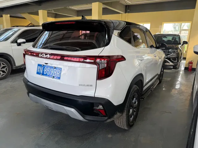Kia Seltos — Фото автомобиля 5