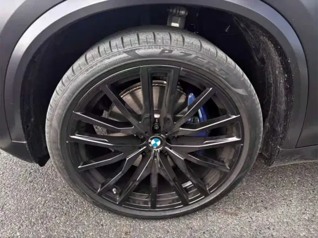 BMW X5 — Фото автомобиля 9