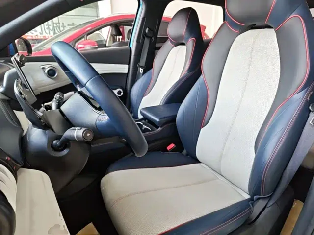 BYD Yuan PLUS — Фото автомобиля 14
