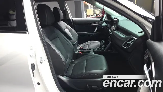 Kia Seltos — Фото автомобиля 17