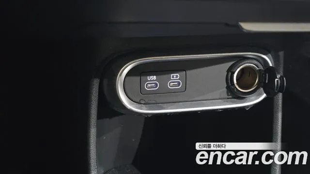 Genesis GV60 — Фото автомобиля 19