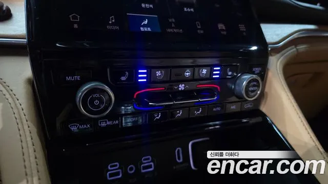 Jeep Cherokee WL — Фото автомобиля 18