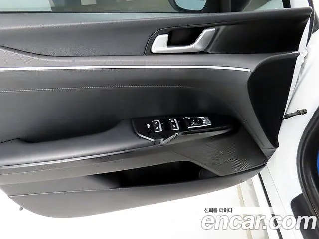 Kia K5 K5 3 поколение 2.0 LPI(Для проката) — Фото автомобиля 14