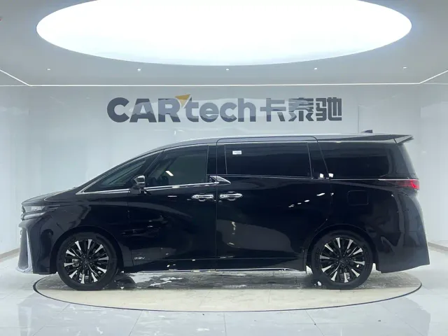 Toyota Vellfire — Фото автомобиля 7