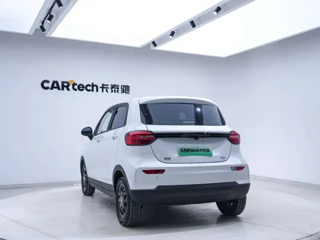 Leapmotor T03 — Фото автомобиля 19