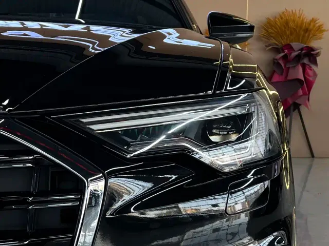 Audi A6L — Фото автомобиля 13