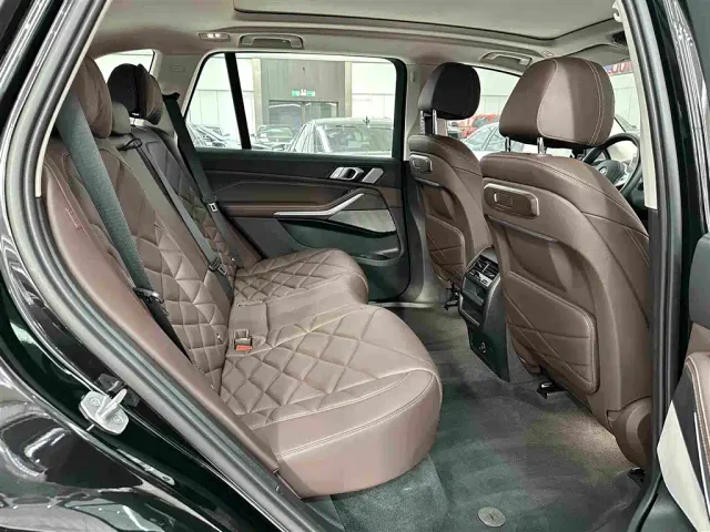 BMW X5 — Фото автомобиля 16