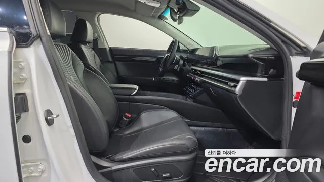 Hyundai Grandeur GN7 — Фото автомобиля 11