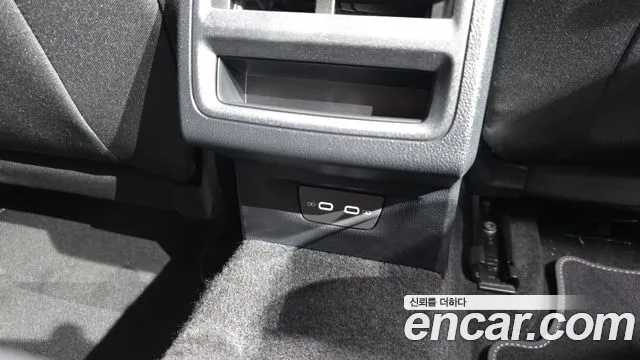 Volkswagen Golf Golf 8 поколение 2.0 TDI Prestige — Фото автомобиля 22