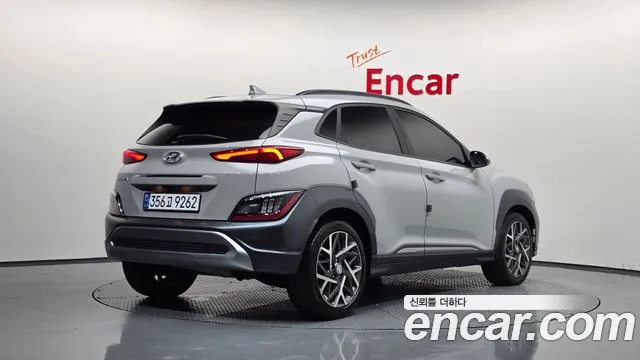 Hyundai Kona — Фото автомобиля 2