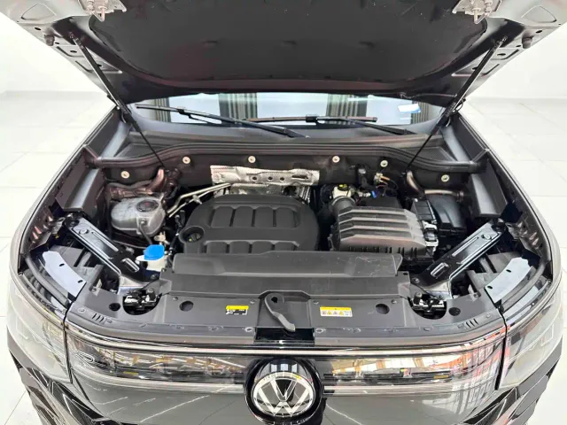 Volkswagen Teramont — Фото автомобиля 9
