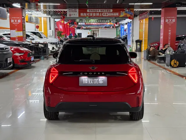MINI Hatch — Фото автомобиля 8