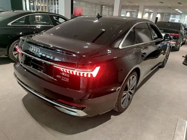 Audi A6L — Фото автомобиля 6