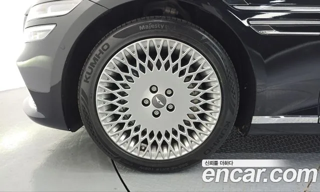 Genesis G80 RG3 — Фото автомобиля 5