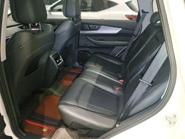 Chery Tiggo 8 — Фото автомобиля 16