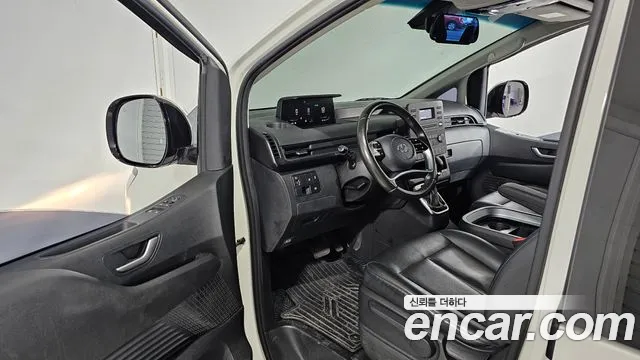 Hyundai Staria — Фото автомобиля 10