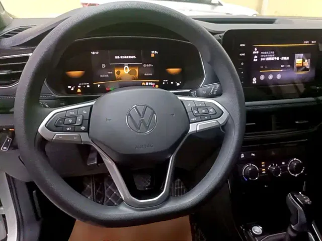 Volkswagen Tharu — Фото автомобиля 10
