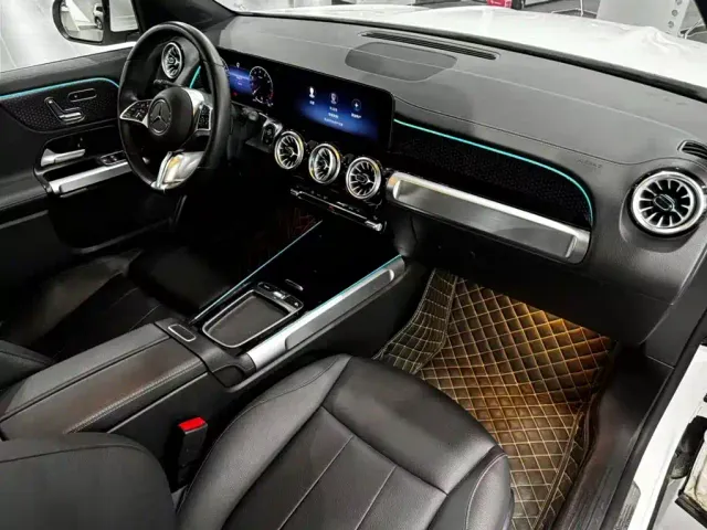 Mercedes-Benz GLB-Class — Фото автомобиля 19