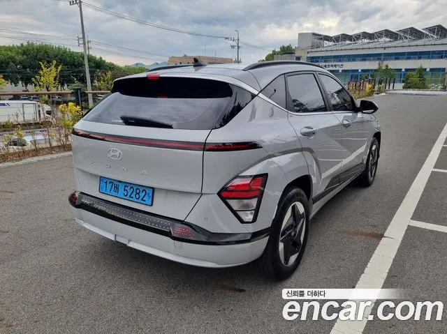 Hyundai Kona SX2 — Фото автомобиля 4