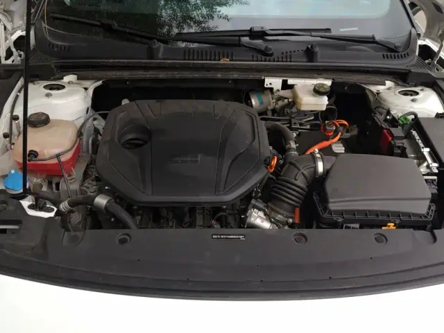 Geely Galaxy L6 — Фото автомобиля 9