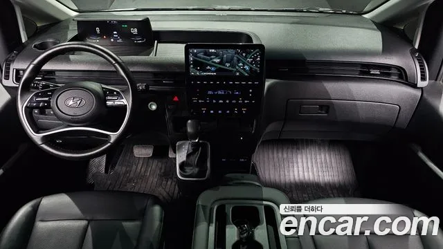 Hyundai Staria — Фото автомобиля 10
