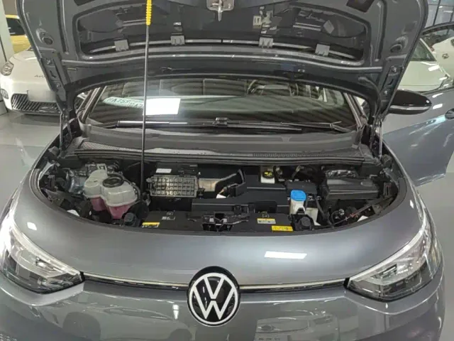 Volkswagen ID.3 — Фото автомобиля 19