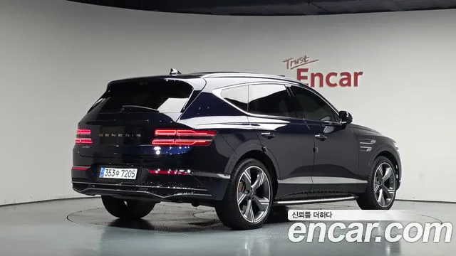 Genesis GV80 — Фото автомобиля 2