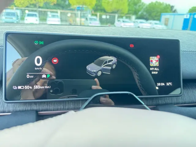 Nio EC6 — Фото автомобиля 9