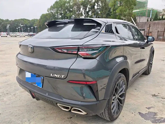 Changan UNI-T — Фото автомобиля 15