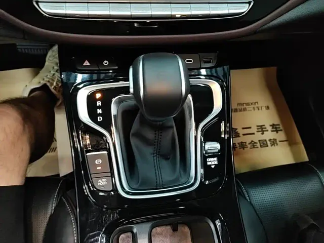 GAC Trumpchi M6 — Фото автомобиля 9