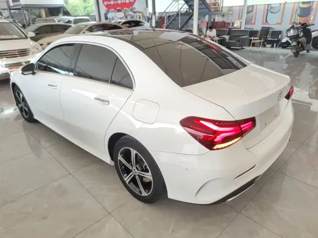 Mercedes-Benz A-Class — Фото автомобиля 4