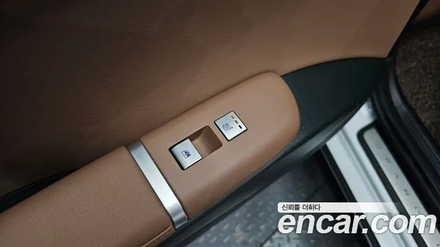 Hyundai Grandeur GN7 — Фото автомобиля 29