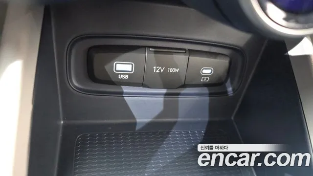 Hyundai Venue Venue 1.6 Smart — Фото автомобиля 28